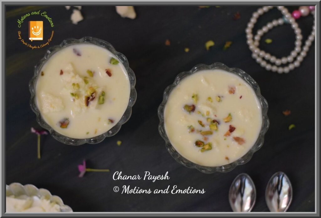 Top view of Chanar payesh in two dessert bowls