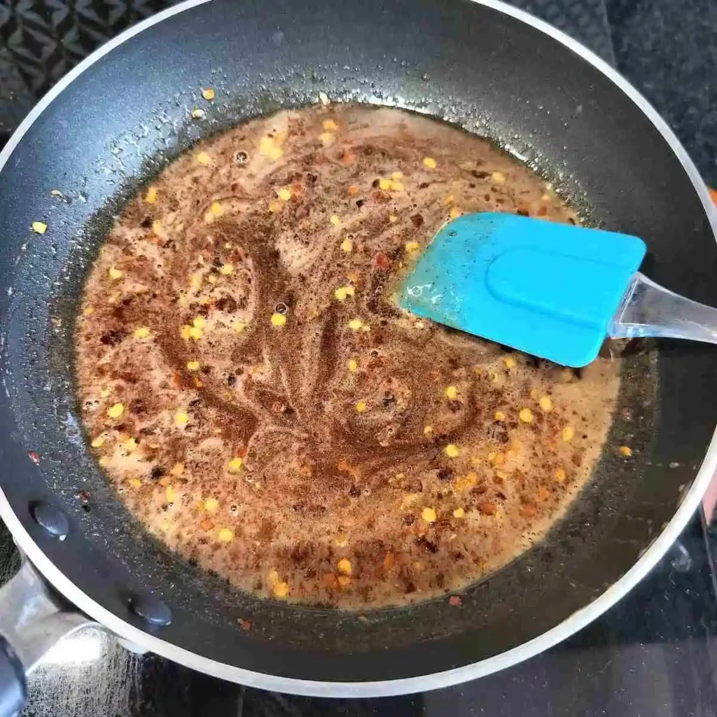 Making of honey hot sauce